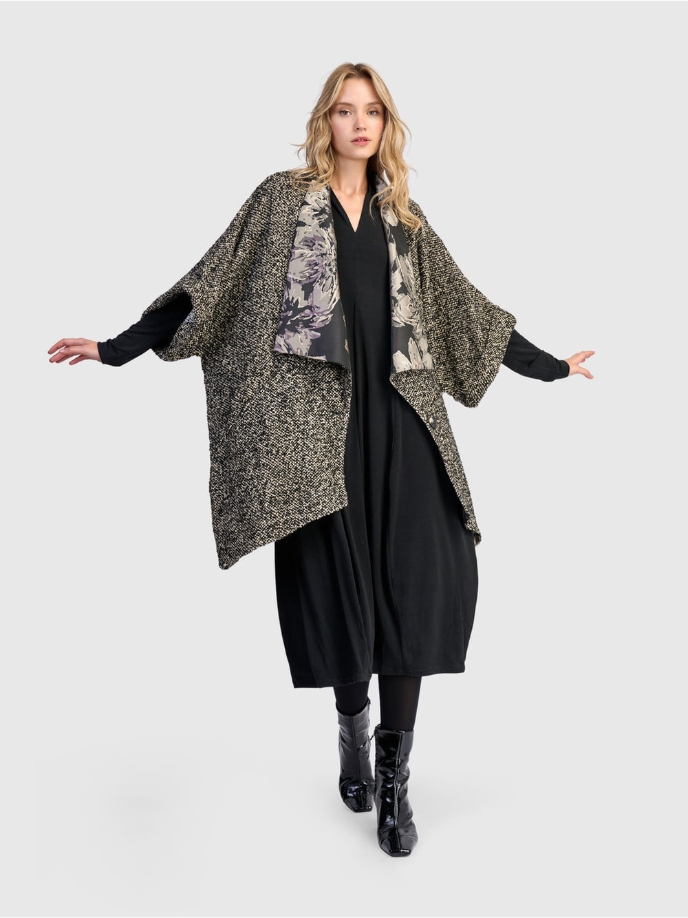 ALEMBIKA delice boucle coat in glow brocade size medium m (12-14) oversized